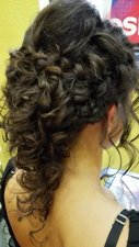 Recogidos en Peluquería Marita Avilés