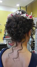 Recogidos en Peluquería Marita Avilés