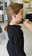 Recogidos en Peluquería Marita Avilés