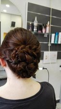 Recogidos en Peluquería Marita Avilés