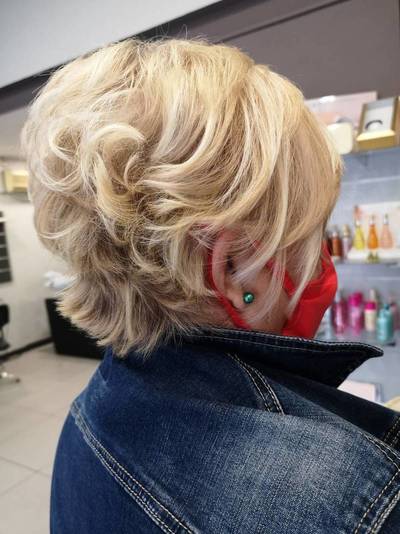 Corte de pelo mujer peluquería Marita Avilés